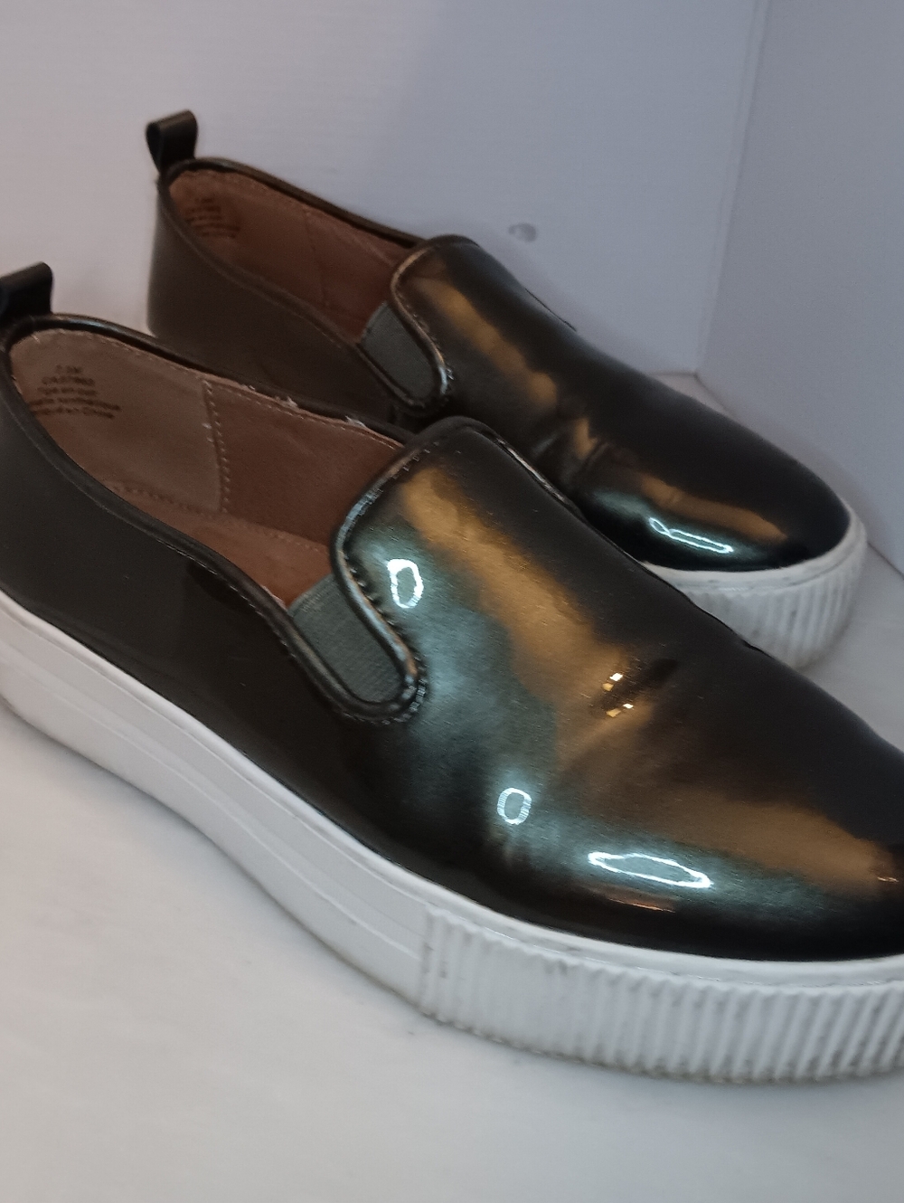 Halogen Baylee Slip-On Patent Leather Platform Sneakers - Picture 8 of 9